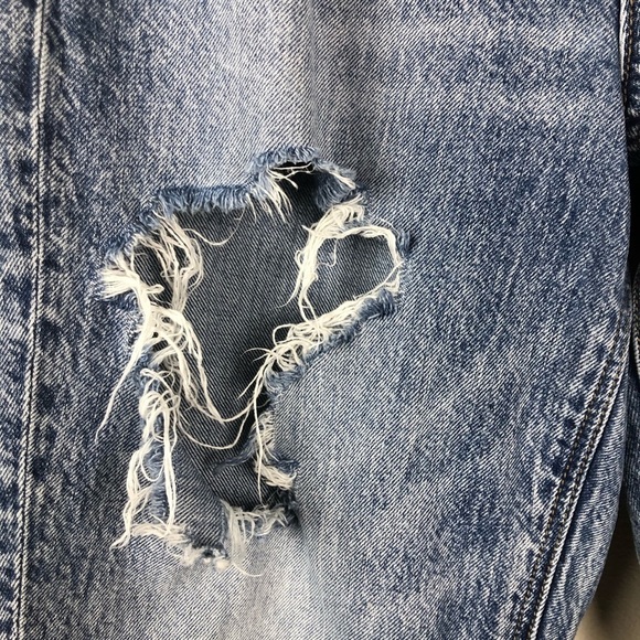 American Eagle- Curvy Mom Jean 90’s wash (0 short) - Picture 5 of 15